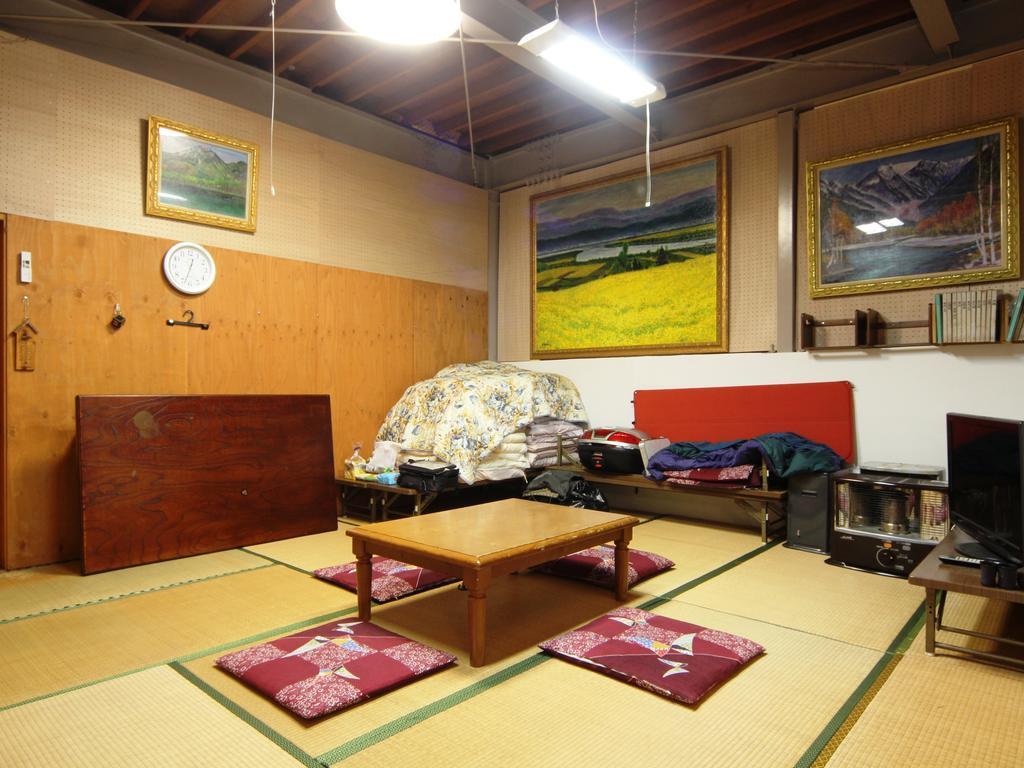 Guesthouse Tomoshibi Matsumoto Esterno foto